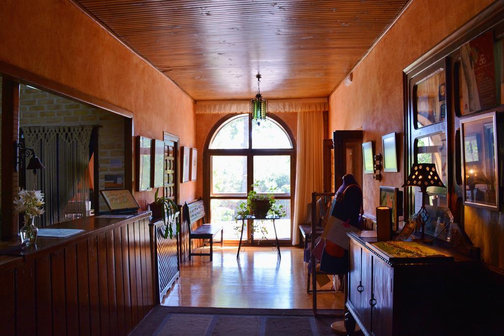 Hospedium Hostal Almanzor Navarredonda de Gredos Exteriér fotografie